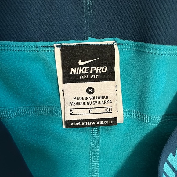 Nike Pro Dri-Fit Leggings - Picture 3 of 4